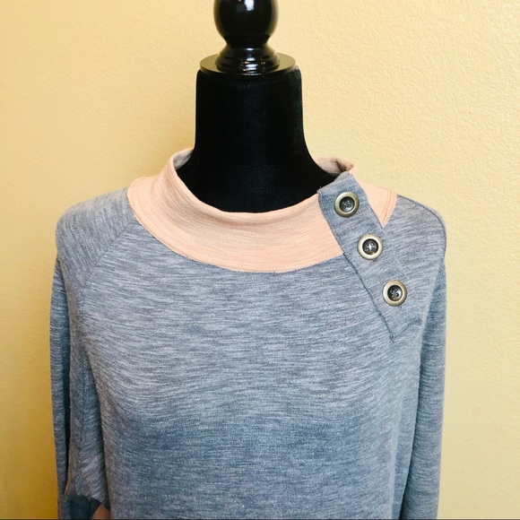 Sweater THML Grey Raglan Top NWT - Picture 5 of 9
